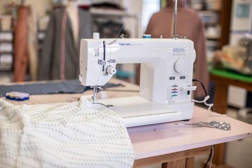[BL530B] Accomplish 2 Sewing Machine