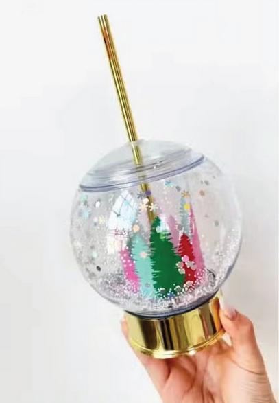 Winter Wonderland Snowglobe Sipper