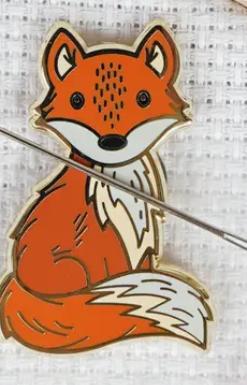 [FMN43] Fox Needle Minder
